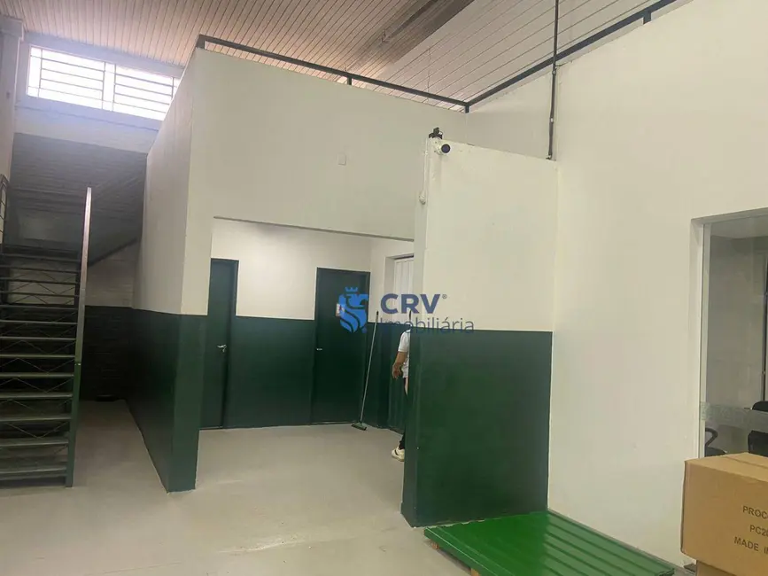 Armazém / Galpão à venda, 2867m2 em Paulista, Londrina - PR - imagem 7 Foto 7 de Armazém / Galpão à venda, 2867m2 em Paulista, Londrina - PR