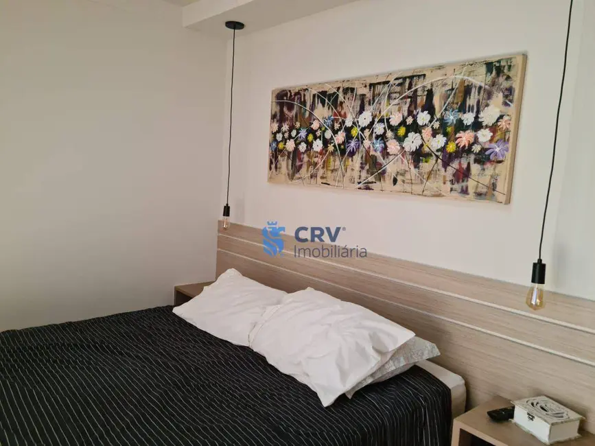 Foto 8 de Sobrado com 3 quartos à venda, 185m2 em Jardim Jóquei Club, Londrina - PR