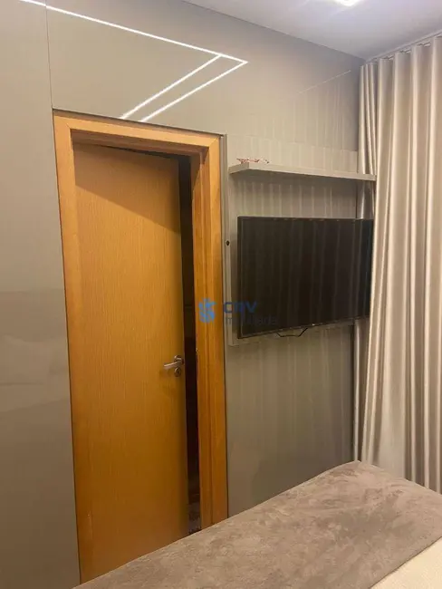 Apartamento com 3 quartos à venda, 81m2 em Centro, Londrina - PR - imagem 7 Foto 7 de Apartamento com 3 quartos à venda, 81m2 em Centro, Londrina - PR