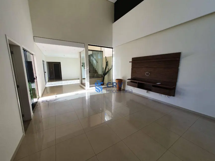 Foto 7 de Casa de Condomínio com 3 quartos para alugar, 360m2 em Esperança, Londrina - PR