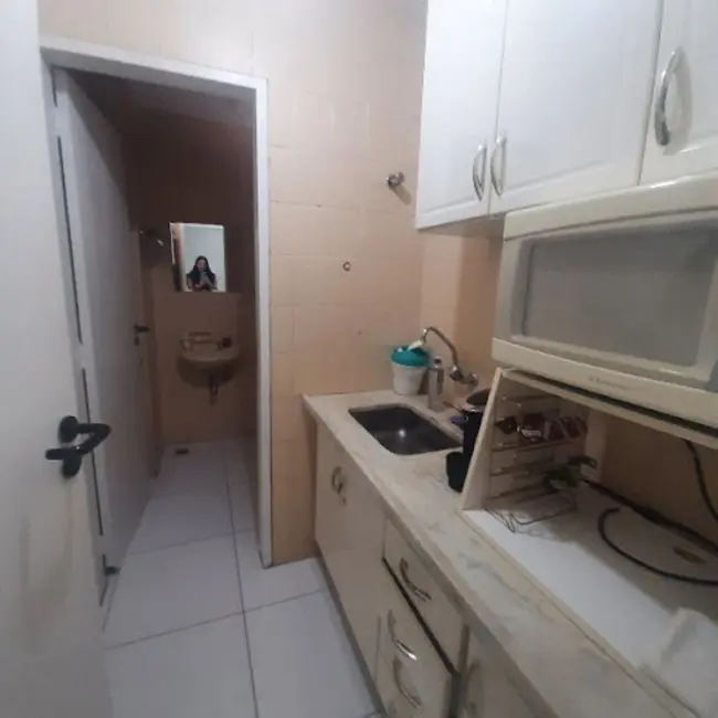 Foto 3 de Sala Comercial à venda e para alugar, 61m2 em Centro, Londrina - PR