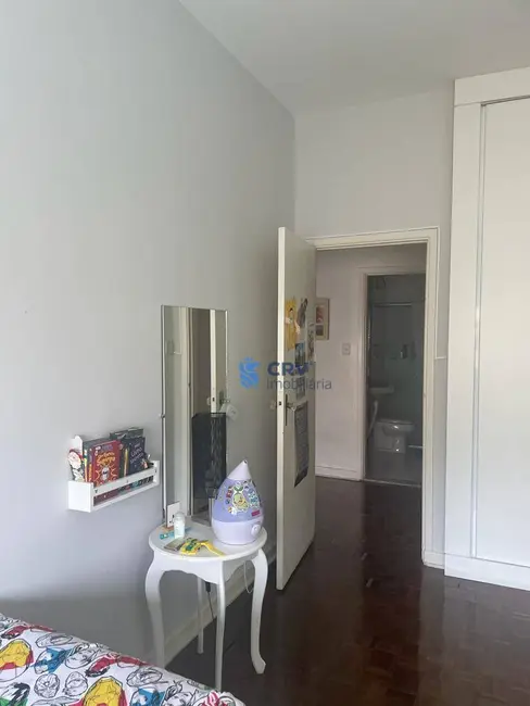 Apartamento com 4 quartos à venda, 210m2 em Centro, Londrina - PR - imagem 7 Foto 7 de Apartamento com 4 quartos à venda, 210m2 em Centro, Londrina - PR