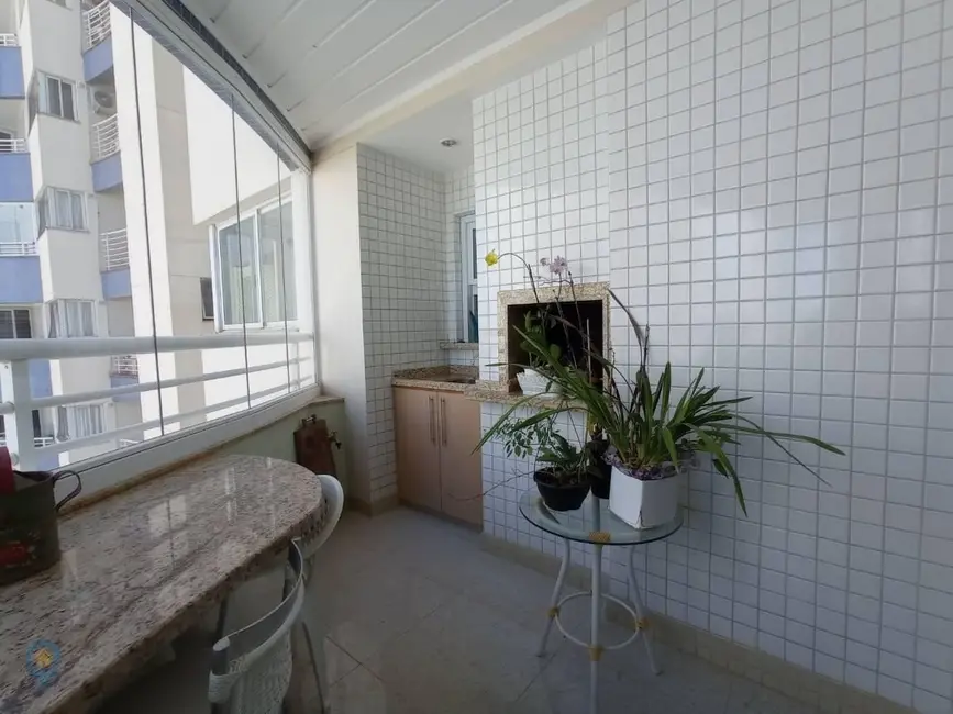 Apartamento com 3 quartos para alugar, 341m2 em Londrina - PR - imagem 4 Foto 4 de Apartamento com 3 quartos para alugar, 341m2 em Londrina - PR