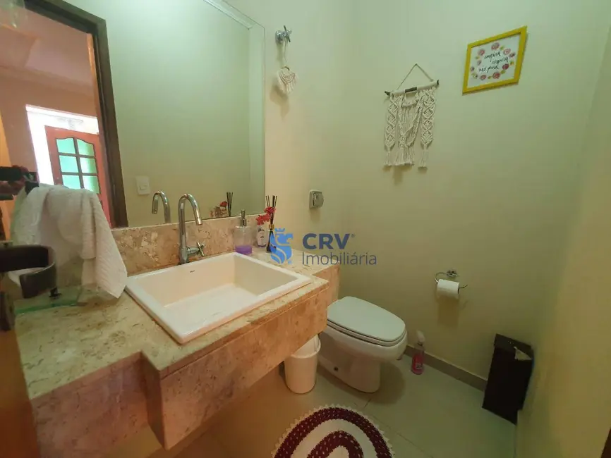 Casa de Condomínio com 3 quartos à venda, 280m2 em Bandeirantes, Londrina - PR - imagem 6 Foto 6 de Casa de Condomínio com 3 quartos à venda, 280m2 em Bandeirantes, Londrina - PR