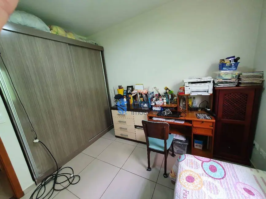 Foto 6 de Casa de Condomínio com 4 quartos à venda, 260m2 em Parque Jamaica, Londrina - PR