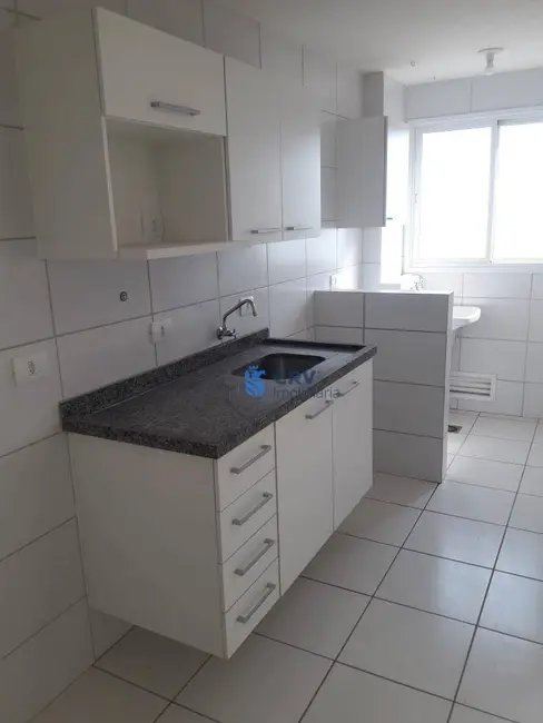 Apartamento com 3 quartos à venda, 98m2 em Champagnat, Londrina - PR - imagem 9 Foto 9 de Apartamento com 3 quartos à venda, 98m2 em Champagnat, Londrina - PR