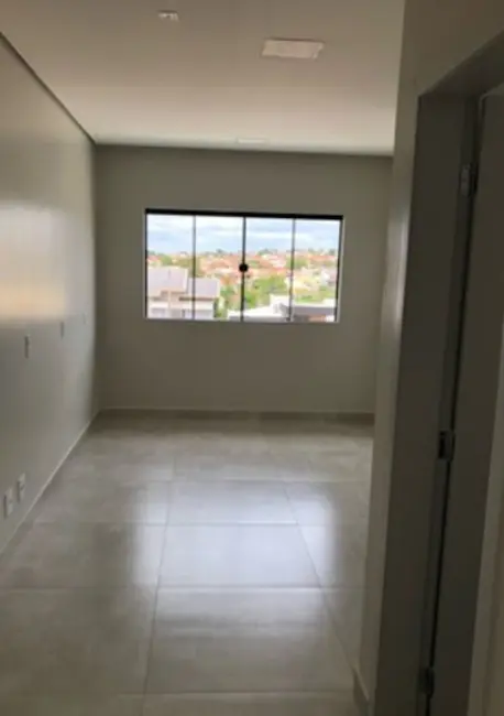 Sobrado com 3 quartos à venda, 250m2 em Gleba Simon Frazer, Londrina - PR - imagem 5 Foto 5 de Sobrado com 3 quartos à venda, 250m2 em Gleba Simon Frazer, Londrina - PR