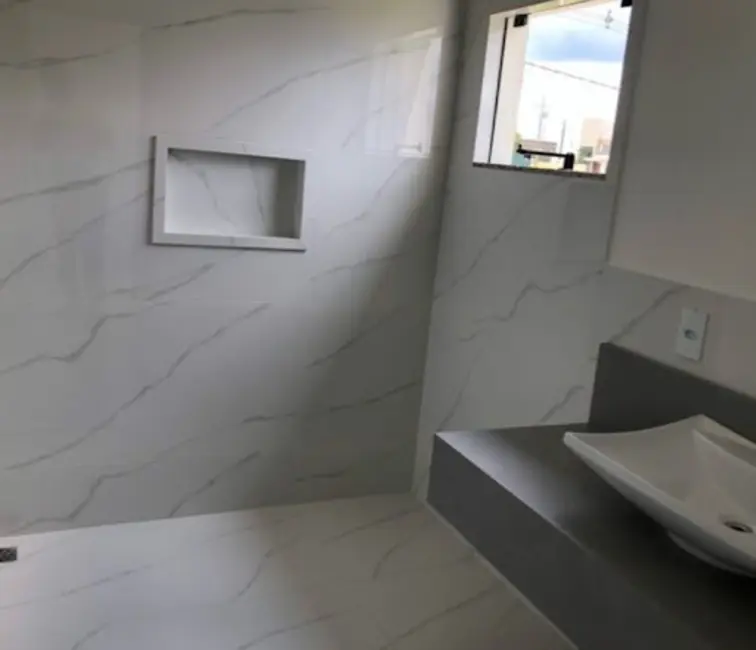 Sobrado com 3 quartos à venda, 250m2 em Gleba Simon Frazer, Londrina - PR - imagem 6 Foto 6 de Sobrado com 3 quartos à venda, 250m2 em Gleba Simon Frazer, Londrina - PR