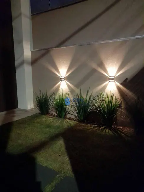 Casa com 3 quartos à venda, 125m2 em Conjunto Vivi Xavier, Londrina - PR - imagem 6 Foto 6 de Casa com 3 quartos à venda, 125m2 em Conjunto Vivi Xavier, Londrina - PR