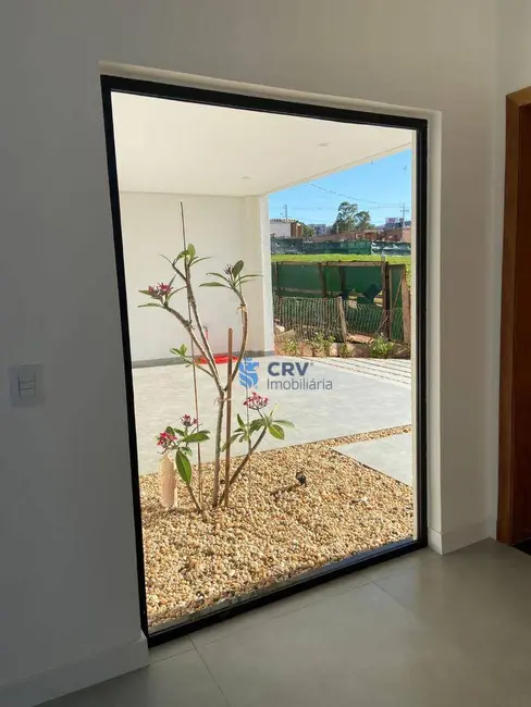 Foto 5 de Casa de Condomínio com 3 quartos à venda, 250m2 em Marumbi, Londrina - PR