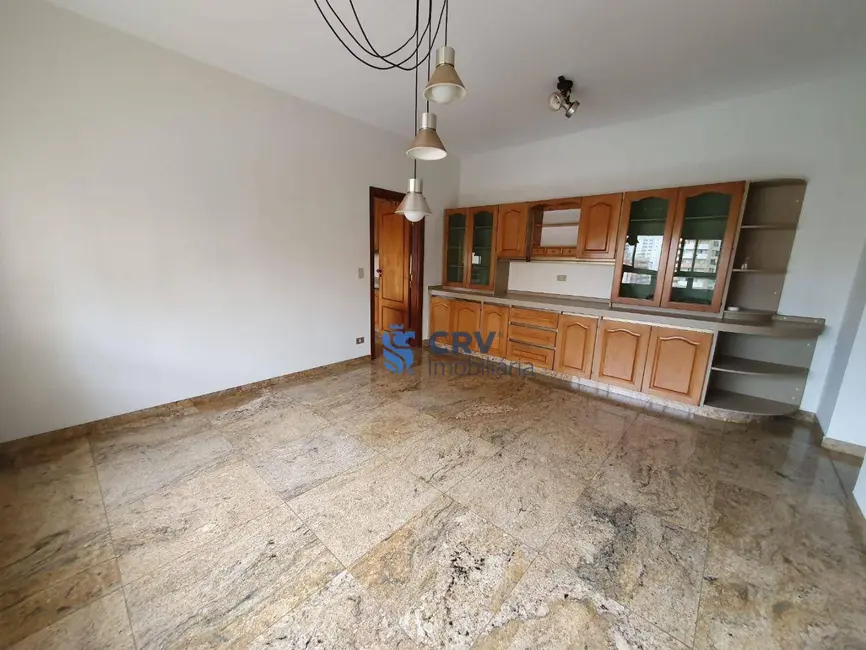 Apartamento com 4 quartos à venda, 454m2 em Centro, Londrina - PR - imagem 7 Foto 7 de Apartamento com 4 quartos à venda, 454m2 em Centro, Londrina - PR