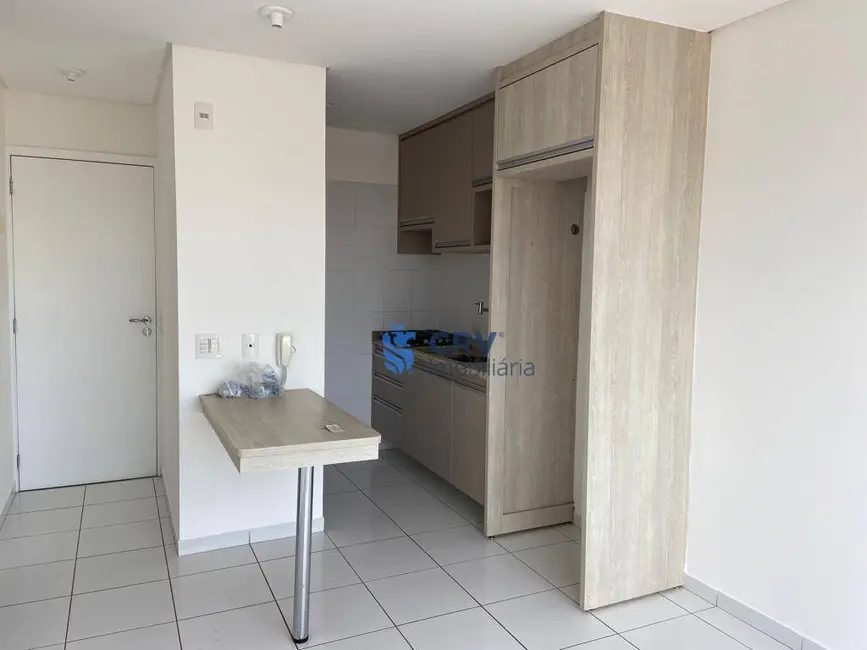 Apartamento com 2 quartos à venda, 58m2 em Vila Larsen 1, Londrina - PR - imagem 3 Foto 3 de Apartamento com 2 quartos à venda, 58m2 em Vila Larsen 1, Londrina - PR