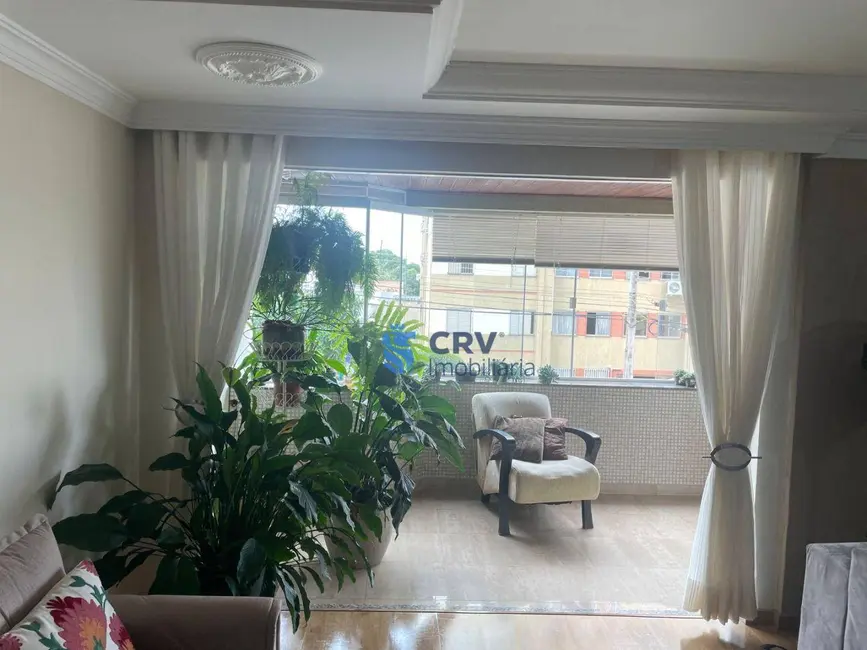 Apartamento com 3 quartos à venda, 150m2 em Jardim das Américas, Londrina - PR - imagem 5 Foto 5 de Apartamento com 3 quartos à venda, 150m2 em Jardim das Américas, Londrina - PR