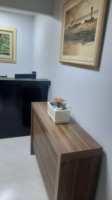 Sala Comercial à venda, 78m2 em Centro, Londrina - PR - imagem 3 Foto 3 de Sala Comercial à venda, 78m2 em Centro, Londrina - PR