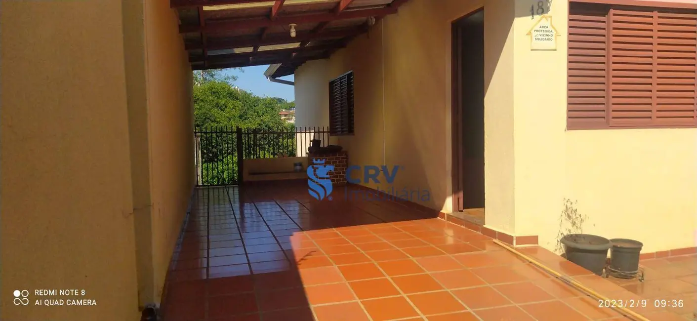 Casa com 2 quartos à venda, 100m2 em Jardim Presidente, Londrina - PR - imagem 3 Foto 3 de Casa com 2 quartos à venda, 100m2 em Jardim Presidente, Londrina - PR