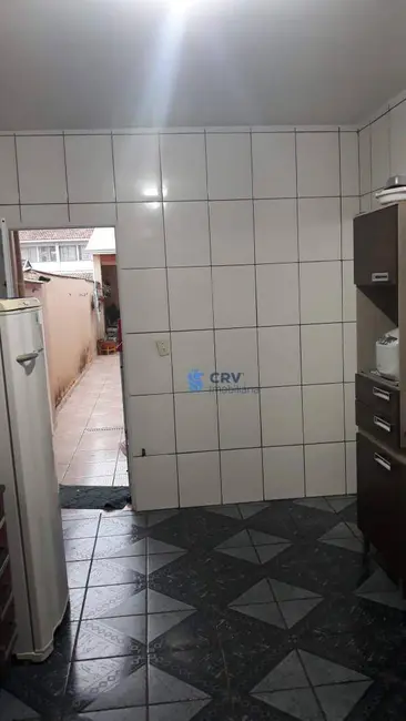 Casa com 3 quartos à venda, 210m2 em Residencial Café Cereja, Londrina - PR - imagem 4 Foto 4 de Casa com 3 quartos à venda, 210m2 em Residencial Café Cereja, Londrina - PR