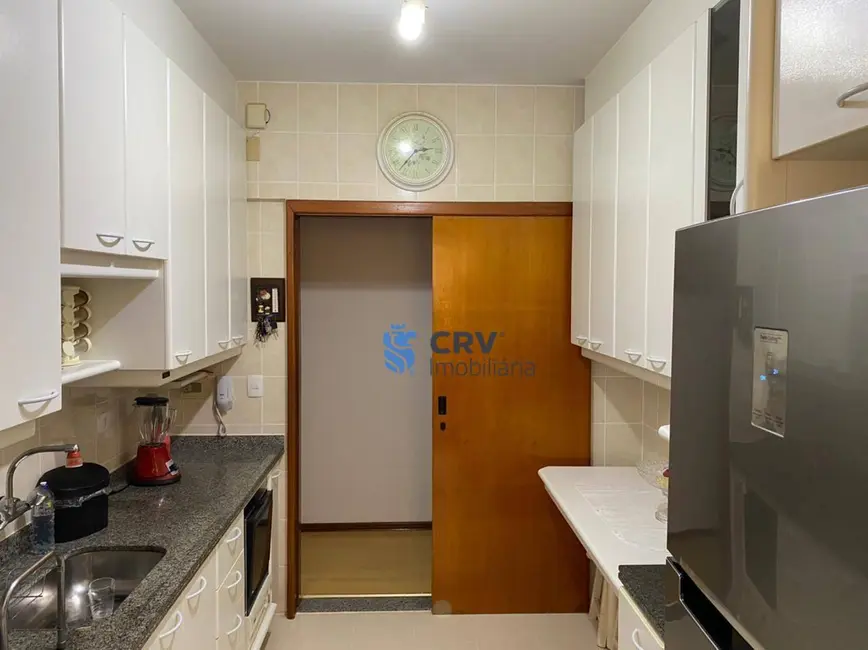 Apartamento com 4 quartos à venda, 151m2 em Centro, Londrina - PR - imagem 7 Foto 7 de Apartamento com 4 quartos à venda, 151m2 em Centro, Londrina - PR
