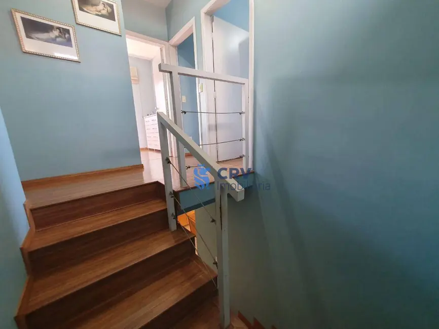 Casa com 3 quartos à venda, 560m2 em Parque Residencial Alcântara, Londrina - PR - imagem 9 Foto 9 de Casa com 3 quartos à venda, 560m2 em Parque Residencial Alcântara, Londrina - PR