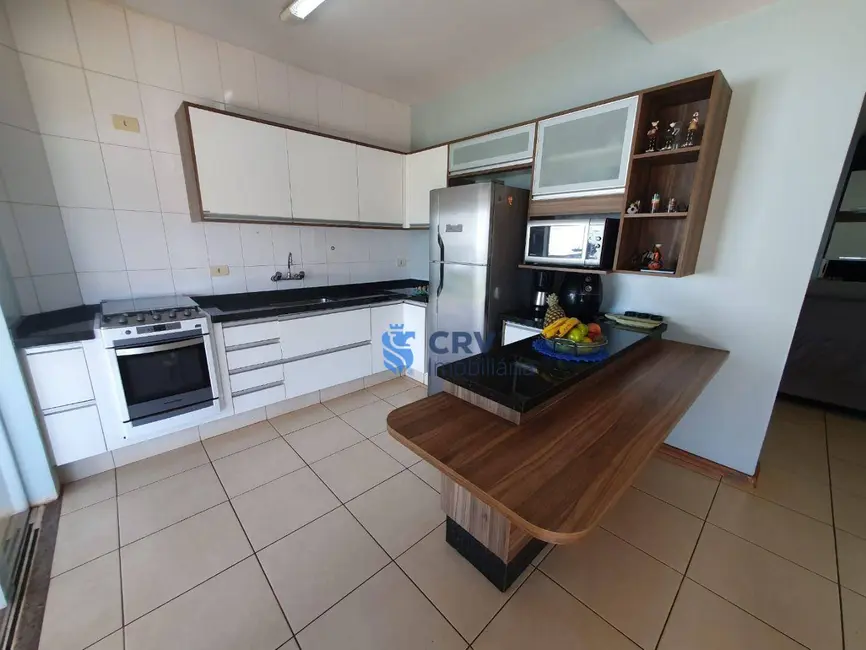 Casa com 3 quartos à venda, 560m2 em Parque Residencial Alcântara, Londrina - PR - imagem 4 Foto 4 de Casa com 3 quartos à venda, 560m2 em Parque Residencial Alcântara, Londrina - PR