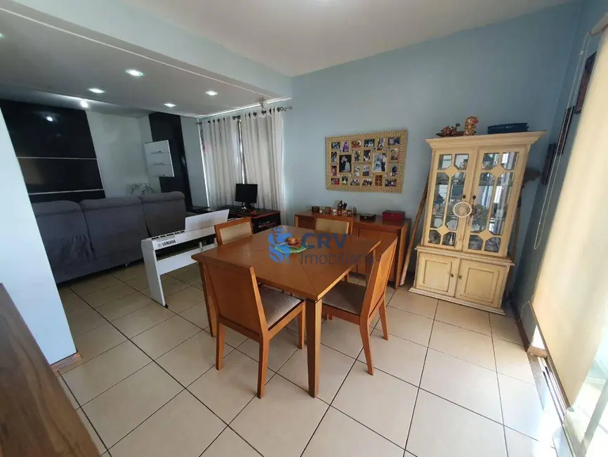 Casa com 3 quartos à venda, 560m2 em Parque Residencial Alcântara, Londrina - PR - imagem 3 Foto 3 de Casa com 3 quartos à venda, 560m2 em Parque Residencial Alcântara, Londrina - PR
