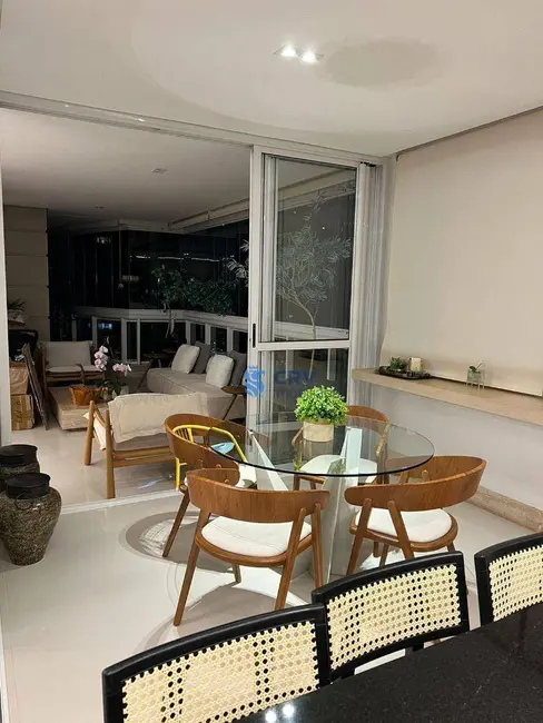 Apartamento com 3 quartos à venda, 391m2 em Santa Rosa, Londrina - PR - imagem 7 Foto 7 de Apartamento com 3 quartos à venda, 391m2 em Santa Rosa, Londrina - PR