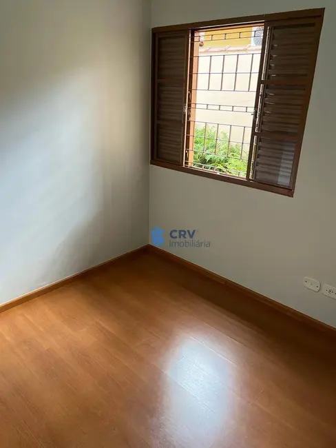 Casa com 3 quartos à venda, 275m2 em Jardim Brasília, Londrina - PR - imagem 9 Foto 9 de Casa com 3 quartos à venda, 275m2 em Jardim Brasília, Londrina - PR