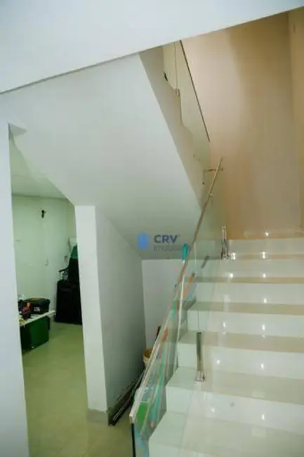 Casa com 5 quartos à venda, 390m2 em Lago Parque, Londrina - PR - imagem 4 Foto 4 de Casa com 5 quartos à venda, 390m2 em Lago Parque, Londrina - PR