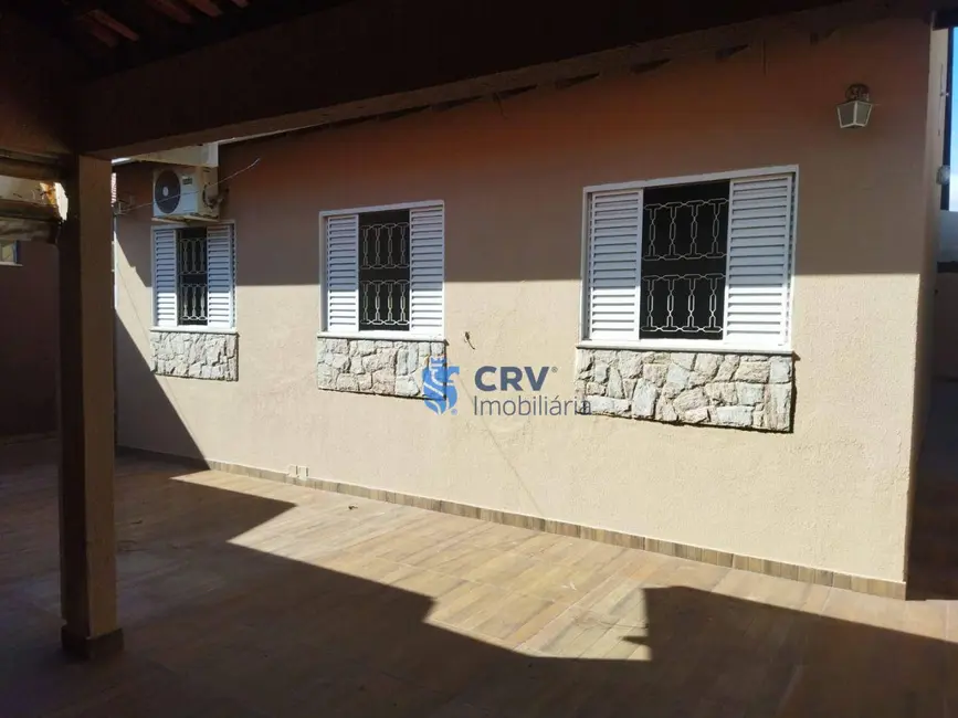 Casa de Condomínio com 4 quartos à venda, 280m2 em Bandeirantes, Londrina - PR - imagem 5 Foto 5 de Casa de Condomínio com 4 quartos à venda, 280m2 em Bandeirantes, Londrina - PR