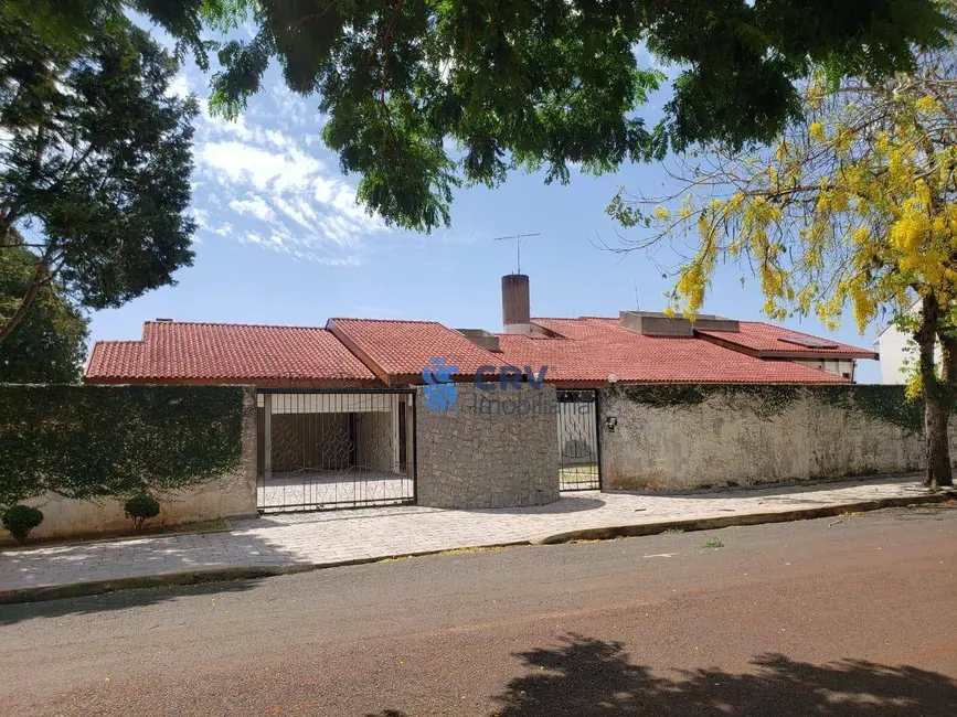 Casa com 7 quartos à venda, 2255m2 em Quebec, Londrina - PR - imagem 2 Foto 2 de Casa com 7 quartos à venda, 2255m2 em Quebec, Londrina - PR