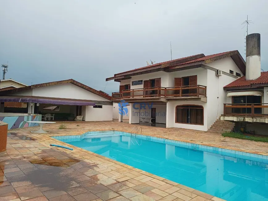 Casa com 7 quartos à venda, 2255m2 em Quebec, Londrina - PR - imagem 6 Foto 6 de Casa com 7 quartos à venda, 2255m2 em Quebec, Londrina - PR