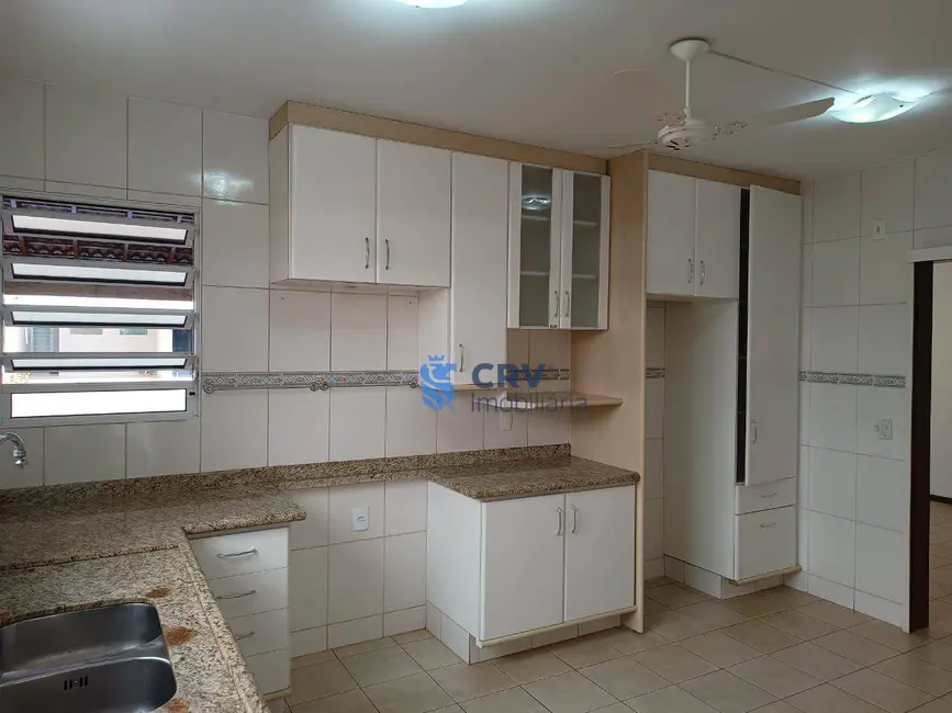 Casa de Condomínio com 3 quartos à venda, 405m2 em Terra Bonita, Londrina - PR - imagem 9 Foto 9 de Casa de Condomínio com 3 quartos à venda, 405m2 em Terra Bonita, Londrina - PR
