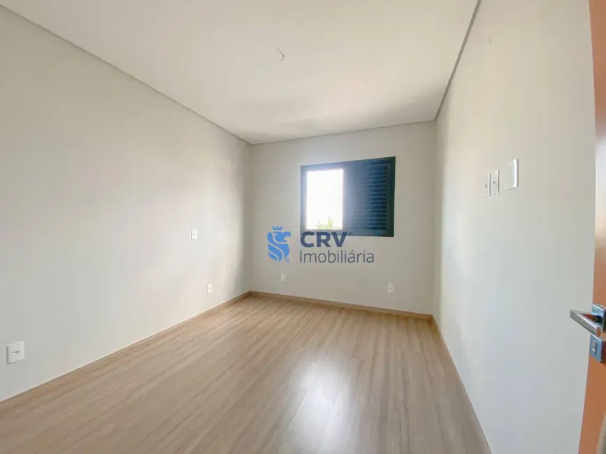 Casa de Condomínio com 3 quartos à venda, 180m2 em Jardim Ecoville I, Cambe - PR - imagem 9 Foto 9 de Casa de Condomínio com 3 quartos à venda, 180m2 em Jardim Ecoville I, Cambe - PR