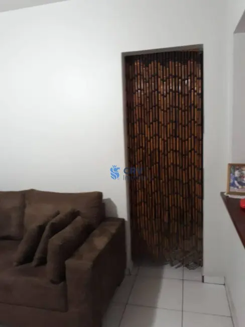 Casa com 3 quartos à venda, 250m2 em Vila Goes, Londrina - PR - imagem 3 Foto 3 de Casa com 3 quartos à venda, 250m2 em Vila Goes, Londrina - PR
