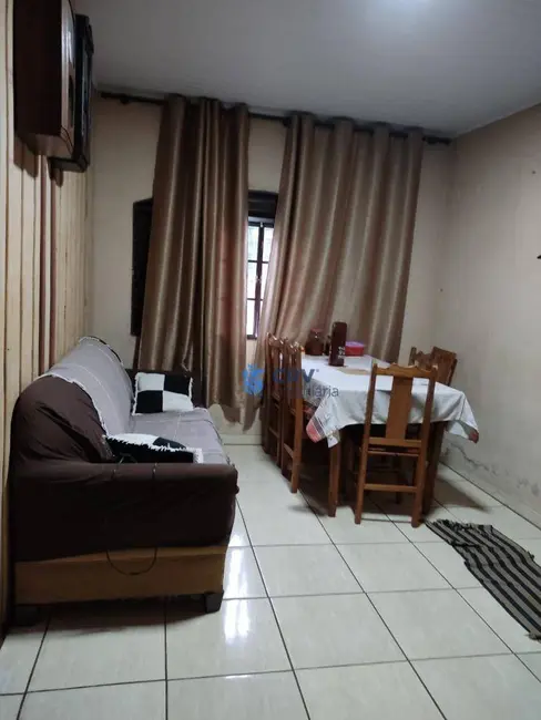 Casa com 3 quartos à venda, 300m2 em Ideal, Londrina - PR - imagem 3 Foto 3 de Casa com 3 quartos à venda, 300m2 em Ideal, Londrina - PR
