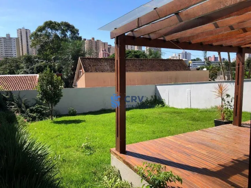 Casa com 3 quartos à venda, 360m2 em Quebec, Londrina - PR - imagem 4 Foto 4 de Casa com 3 quartos à venda, 360m2 em Quebec, Londrina - PR