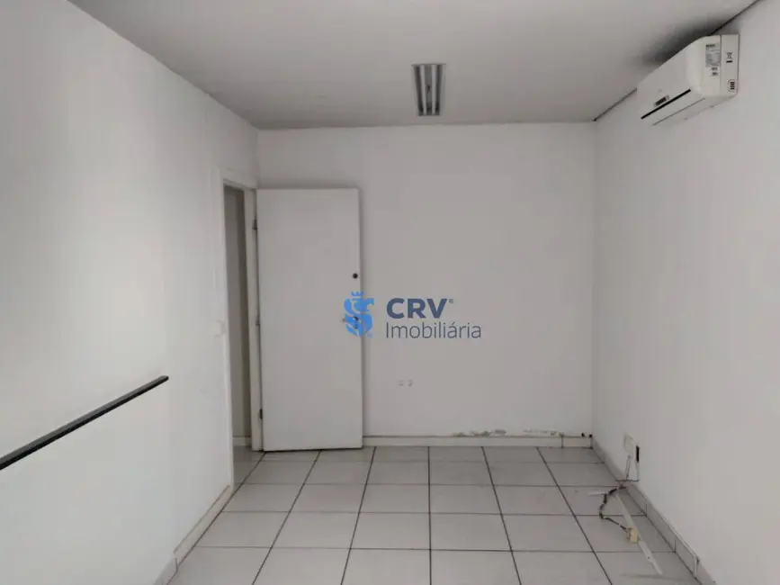 Foto 8 de Sala Comercial para alugar, 802m2 em Jardim Presidente, Londrina - PR