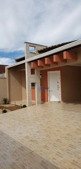 Casa com 4 quartos à venda, 275m2 em Londrina - PR - imagem 8 Foto 8 de Casa com 4 quartos à venda, 275m2 em Londrina - PR