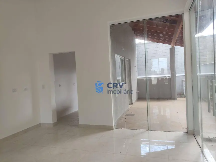 Casa de Condomínio com 3 quartos à venda e para alugar, 250m2 em Jardim Montecatini, Londrina - PR - imagem 4 Foto 4 de Casa de Condomínio com 3 quartos à venda e para alugar, 250m2 em Jardim Montecatini, Londrina - PR