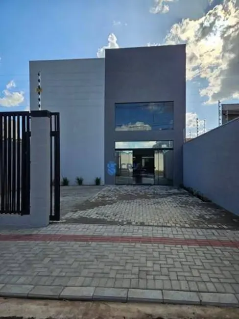 Foto 1 de Armazém / Galpão à venda e para alugar, 250m2 em Jardim Alah, Londrina - PR