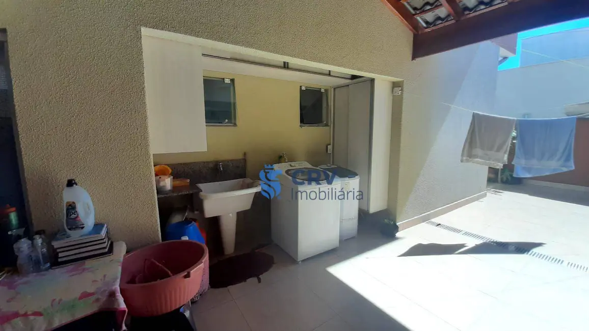 Foto 7 de Casa de Condomínio com 5 quartos à venda, 300m2 em Parque Jamaica, Londrina - PR