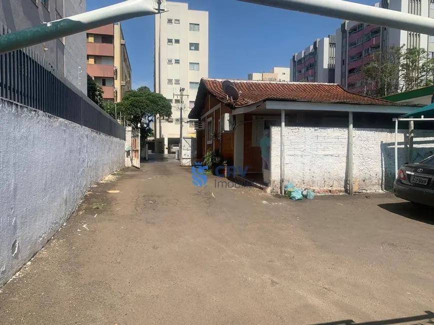 Terreno / Lote à venda, 655m2 em Centro, Londrina - PR - imagem 6 Foto 6 de Terreno / Lote à venda, 655m2 em Centro, Londrina - PR