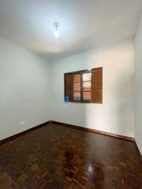 Foto 7 de Casa com 3 quartos para alugar, 134m2 em Santa Rosa, Londrina - PR