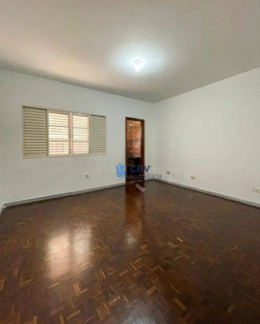 Foto 3 de Casa com 3 quartos para alugar, 134m2 em Santa Rosa, Londrina - PR