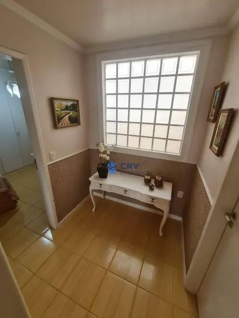 Foto 9 de Casa com 4 quartos à venda, 360m2 em Andrade, Londrina - PR