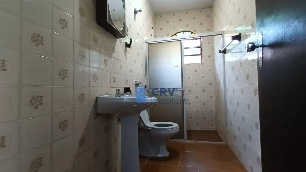 Casa com 3 quartos à venda, 430m2 em Jardim das Américas, Londrina - PR - imagem 8 Foto 8 de Casa com 3 quartos à venda, 430m2 em Jardim das Américas, Londrina - PR