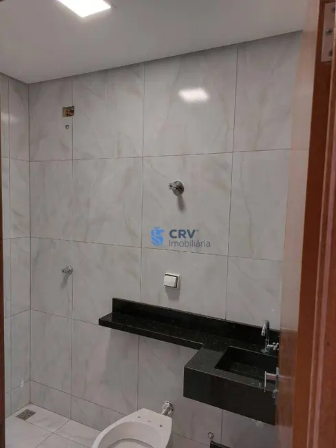 Casa com 3 quartos à venda, 125m2 em Loteamento Chamonix, Londrina - PR - imagem 8 Foto 8 de Casa com 3 quartos à venda, 125m2 em Loteamento Chamonix, Londrina - PR