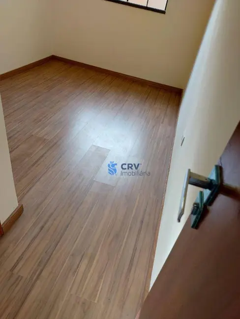 Casa com 3 quartos à venda, 125m2 em Loteamento Chamonix, Londrina - PR - imagem 5 Foto 5 de Casa com 3 quartos à venda, 125m2 em Loteamento Chamonix, Londrina - PR