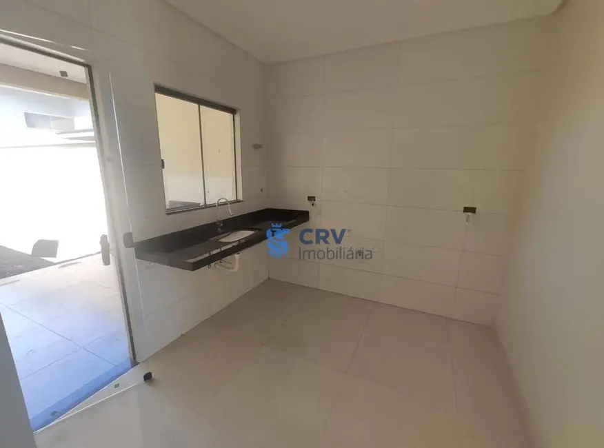 Casa de Condomínio com 3 quartos à venda, 150m2 em Heimtal, Londrina - PR - imagem 3 Foto 3 de Casa de Condomínio com 3 quartos à venda, 150m2 em Heimtal, Londrina - PR