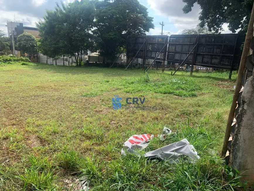 Foto 2 de Terreno / Lote à venda, 984m2 em Centro, Londrina - PR