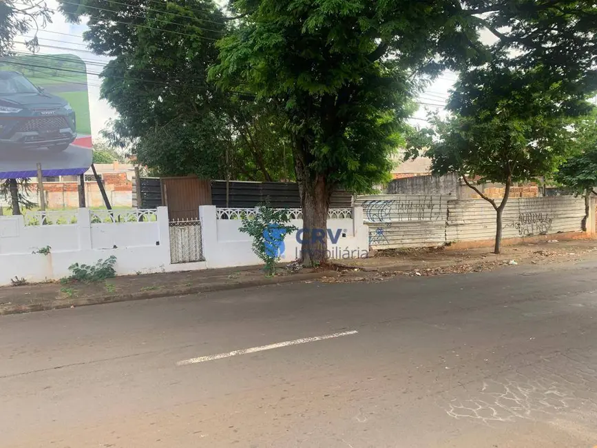 Foto 8 de Terreno / Lote à venda, 984m2 em Centro, Londrina - PR